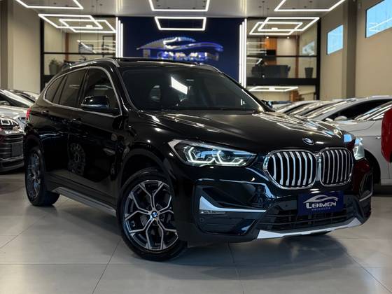BMW X1 2.0 16V TURBO ACTIVEFLEX SDRIVE20I X-LINE 4P AUTOMÁTICO BMW X1 2.0 16V TURBO ACTIVEFLEX SDRIVE20I X-LINE 4P AUTOMÁTICO